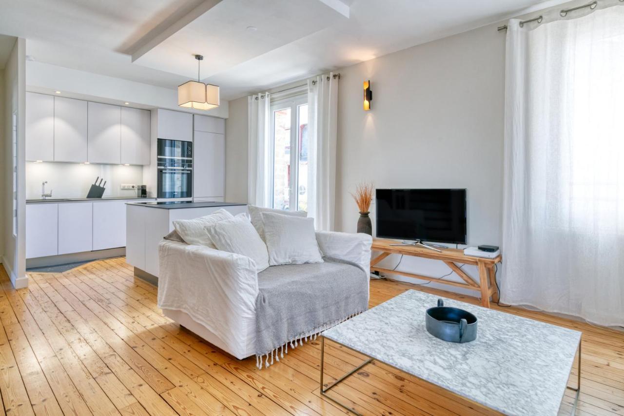 Superbe Appartement Bord De Mer ポミシェ エクステリア 写真